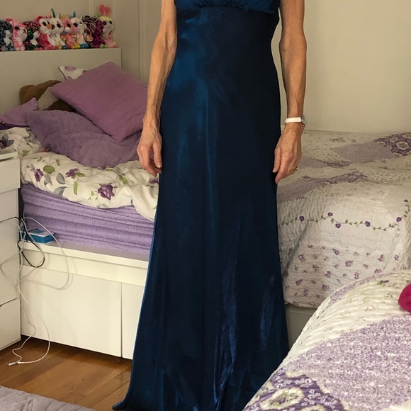 Elegant beautiful sparkly blue evening dress size - Picture 4 of 8